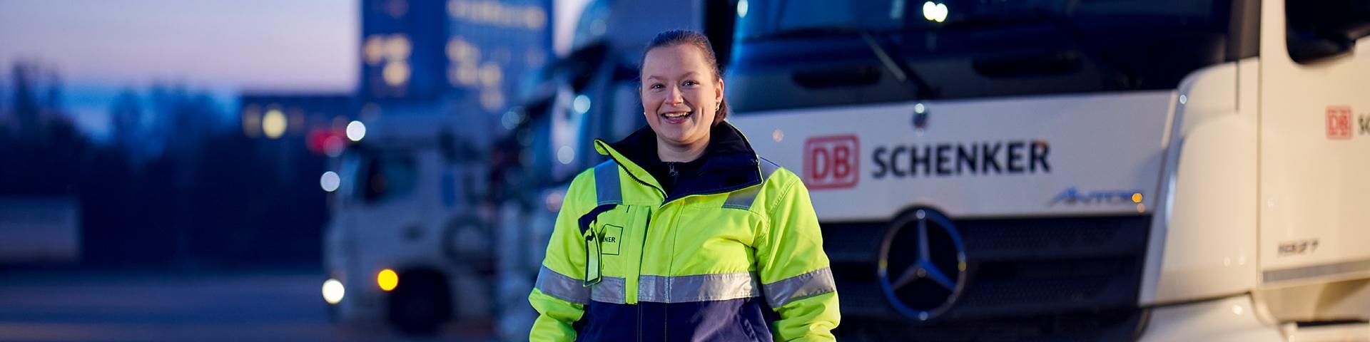 DB Schenker_BeneLux_08_ProfessionalBlueCollar_Female