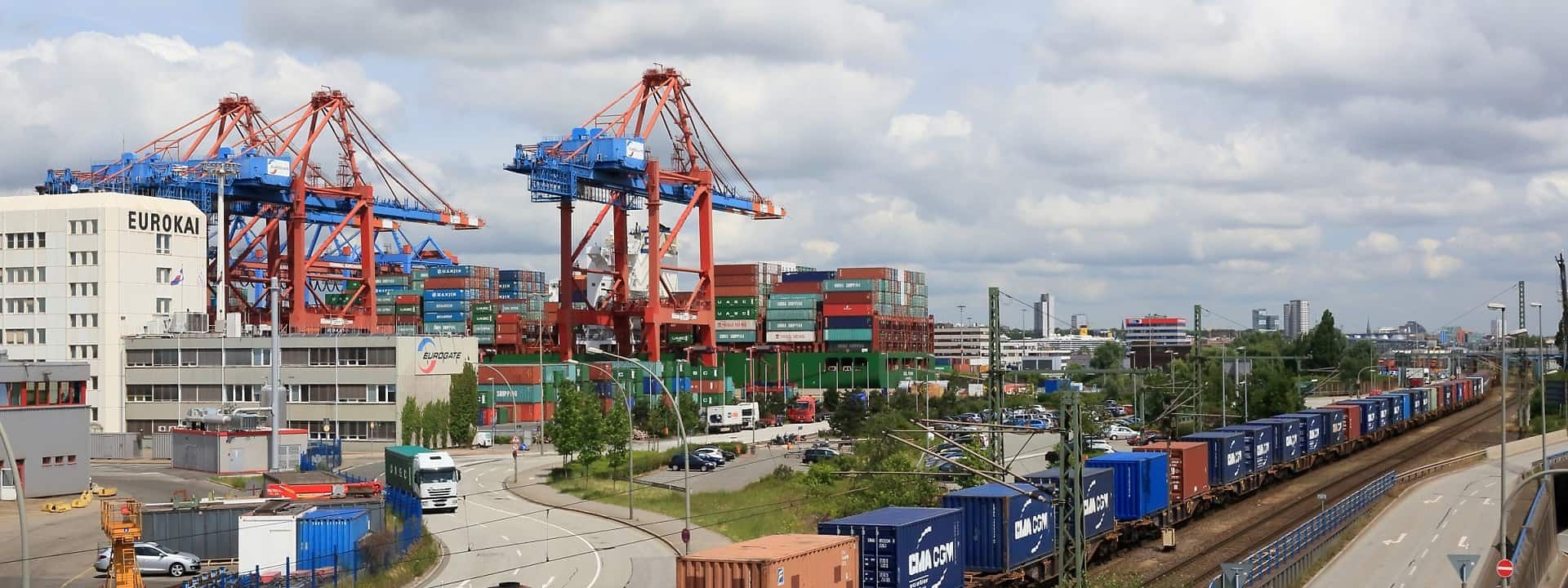 Von HHLA Containerterminal Burchardkai nach Hamburg-Waltershof